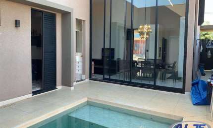 Casa com 3 quartos à venda na Avenida Recanto das Esmeraldas, Parque das Esmeraldas, Marília, 186 m2 por R$ 1.200.000