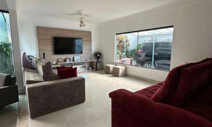 Casa em condomínio fechado com 3 quartos à venda na Rua Paula Fabiana Tudela, Parque das Esmeraldas, Marília, 295 m2 por R$ 1.220.000