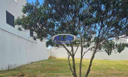 Casa à venda no Parque das Esmeraldas, Marília  por R$ 315.000