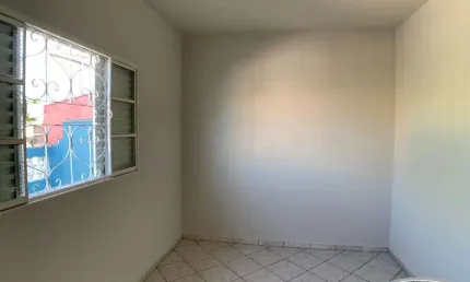 Casa com 3 quartos à venda na Avenida João Martins Coelho, Jardim Santa Antonieta, Marília, 137 m2 por R$ 320.000