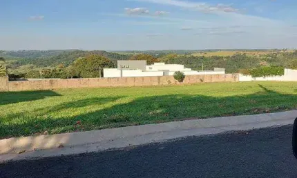 Casa à venda na Alameda das Nogueiras, Residencial Portal da Serra, Marília por R$ 480.000