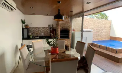 Casa em condomínio fechado com 3 quartos à venda na Rua dos Tucunarés, Jardim Maria Martha, Marília, 150 m2 por R$ 640.000