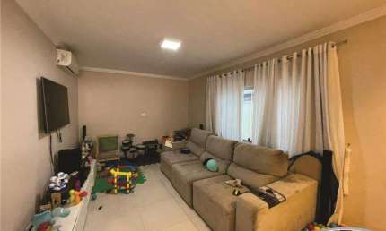 Casa com 3 quartos à venda na Rua Jácomo Zangarini, Jardim Parati, Marília, 220 m2 por R$ 650.000