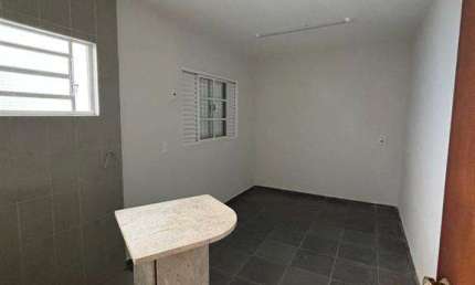 Casa com 3 quartos à venda na Rua Jácomo Zangarini, Jardim Parati, Marília por R$ 600.000