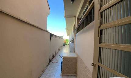 Casa com 3 quartos à venda na Rua Francisco José Capelini, Jardim Aeroporto, Marília, 216 m2 por R$ 790.000