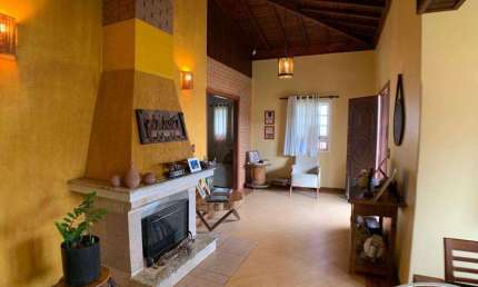 Casa com 4 quartos à venda na Rua Benedicto Nery de Barros, Jardim Acapulco, Marília, 174 m2 por R$ 950.000