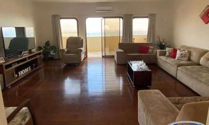 Apartamento com 3 quartos à venda na Avenida Sampaio Vidal, Bosque, Marília, 200 m2 por R$ 830.000