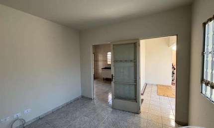 Casa com 3 quartos à venda na Rua Francisco Pinheiro Silveira, Lorenzetti, Marília, 104 m2 por R$ 325.000