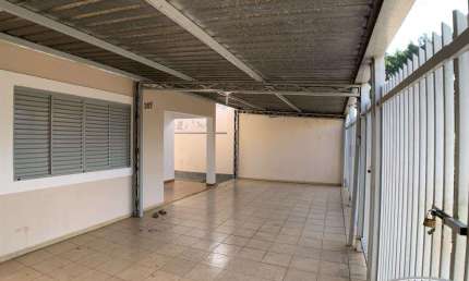 Casa com 4 quartos à venda na Rua Humberto de Campos, Mariana, Marília por R$ 390.000