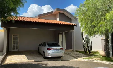 Casa em condomínio fechado com 3 quartos à venda na Avenida Helena Menóia Borghetti, Centro (Lácio), Marília, 176 m2 por R$ 600.000