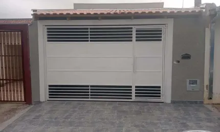 Casa com 2 quartos à venda na Rua Ana Cândida de Souza Gemeinder, Jardim Nacional, Marília, 80 m2 por R$ 290.000