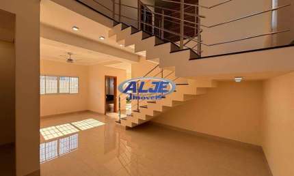 Casa com 3 quartos à venda na Avenida João Procópio da Silva, Esmeralda Residence II, Marília, 287 m2 por R$ 1.450.000
