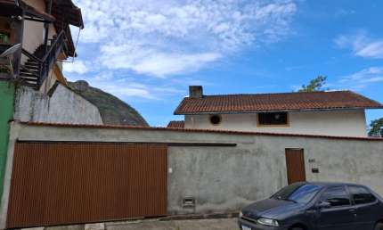Casa com 2 quartos para alugar na Rodovia BR-040, Quitandinha, Petrópolis