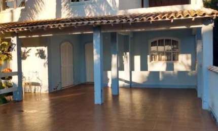 Duplex para Venda em Araruama, Pontinha, 4 dormitórios, 3 suítes, 4 banheiros, 3 vagas