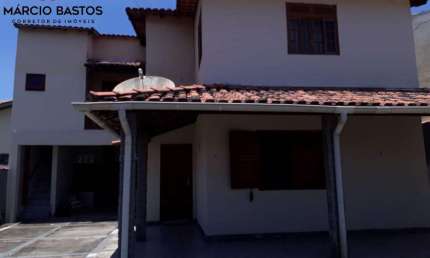 Duplex para Venda em Saquarema, Gravatá, 5 dormitórios, 3 banheiros
