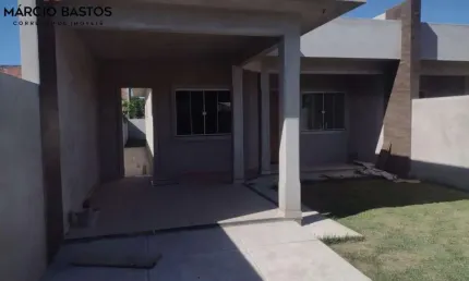 Casa para Venda em Araruama, Três Vendas, 2 dormitórios, 1 suíte, 2 banheiros