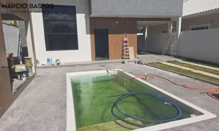Casa para Venda em Araruama, Vila Capri, 3 dormitórios, 2 suítes, 4 banheiros