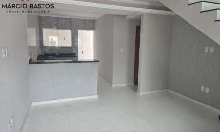 Duplex para Venda em Araruama, Praça da Bandeira, 2 dormitórios, 2 banheiros, 1 vaga