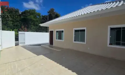 Casa para Venda em Araruama, Parque Hotel, 3 dormitórios, 1 suíte, 2 banheiros, 1 vaga