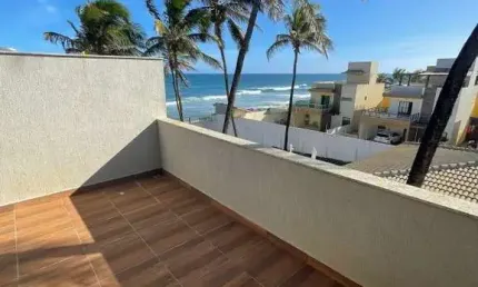 Casa em condomínio fechado com 3 quartos à venda na rua walter da silva maia, 1, ipitanga, lauro de freitas por r$ 650.000