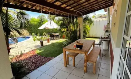 Casa em condomínio fechado com 3 quartos à venda na Rua Passárgada, Itapuã, Salvador por R$ 1.800.000