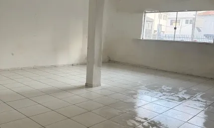 Sala comercial para alugar na Travessa da Lapa, 450, Centro, Curitiba