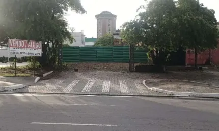Terreno à venda na Avenida Vinte e Oito de Setembro, 01, Centro, Camaçari