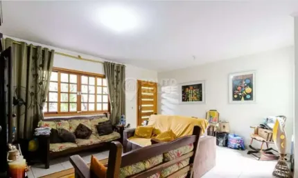 Sobrado à venda na Vila Mariana com 4 quartos, 4 suítes e 6 vagas