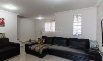 Casa térrea à venda bairro Ipiranga 3 dormitórios sendo 3 suítes e 2 vagas
