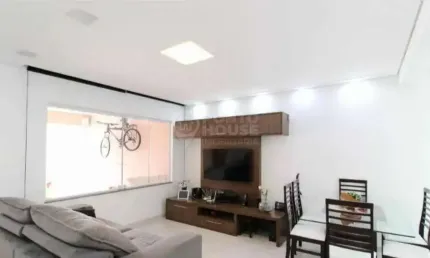 Casa 3 dormitórios sendo 3 suítes e 3 vagas de garagem à venda no Bairro Ipiranga