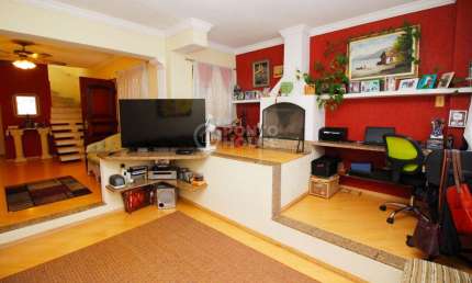 Excelente casa a venda de 180 metros com 4 dormitórios no Jardim Aeroporto