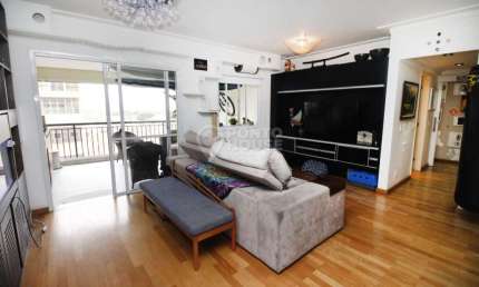 Apartamento à venda no Ipiranga com 2 dormitórios, 1 suíte, 2 vagas