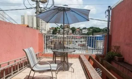 Casa com 2 dormitórios e 1 vaga a venda no Bairro Cambuci