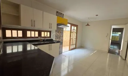 Sobrado à venda Vila das Mercês (Ipiranga) 2quartos,1suíte, 2vagas e edícula nos fundos