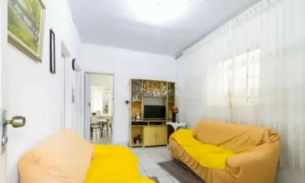 Casa 3 dormitórios à venda no Bairro Jardim da Saúde