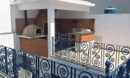 Casa á Venda no bairro Saúde com 3 quartos sendo 1 suíte