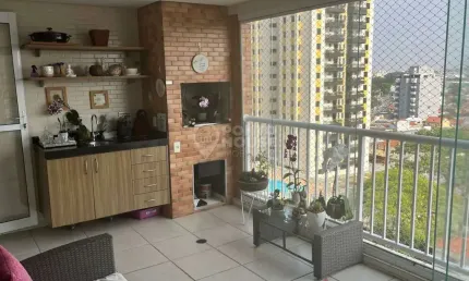 Apartamento à venda na Vila Gumercindo com 3 dormitórios, 3 suítes e 3 vagas