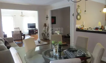 Casa à Venda no bairro Planalto Paulista, 3 Dormitórios, 3 Vagas, Local Nobre