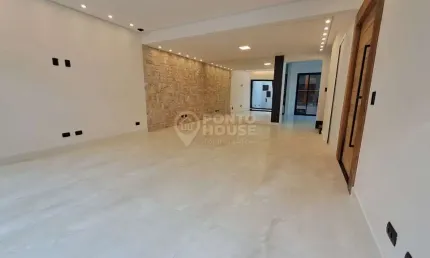 Casa à Venda Planalto Paulista 3 Dormitórios, 3 Vagas, Automatizada e Climatizada