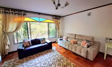 Casa com elevador, 4 dormitórios, 6 vagas no Jardim Aeroporto à venda