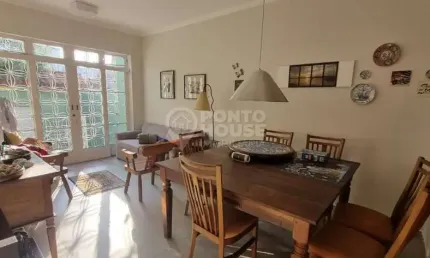 Casa Térrea à Venda Planalto Paulista, 3 Dormitórios, 2 Vagas, Reformada, 208 m²