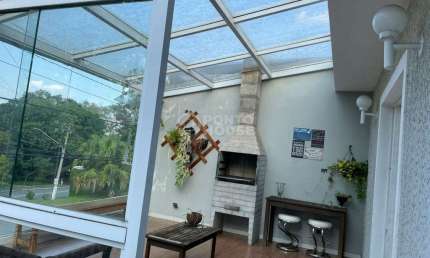Sobrado Jardim da Saúde 4 Dormitórios, Suíte, 4 Banheiros, 2 Vagas, Edícula