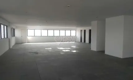 Conjunto comercial para locação com 192m², 07 vagas na Saúde