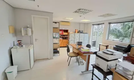 Sala comercial à venda na vila mariana 62m², vão livre, 4 banheiros e 2 vagas