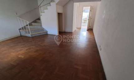 Casa à Venda Planalto Paulista, 3 Dormitórios, 4 Vagas, Amplo Quintal, Reforma