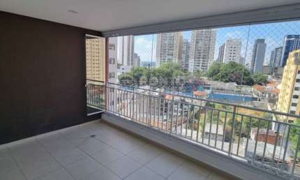 Apartamento à venda no bairro Saúde de 3 dormitórios, 1 suite e 2 vagas
