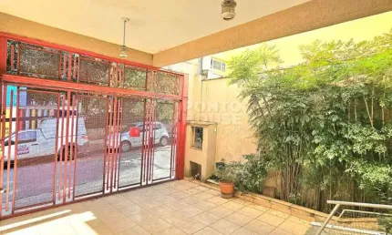Sobrado à venda na Jabaquara com 4 dormitórios, 1 suíte e 2 vagas