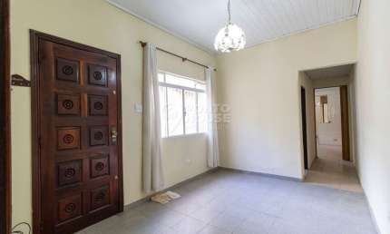 Sobrado à venda no bairro Saúde de 150m², 3 dormitórios, 3 banheiros e 1 vaga