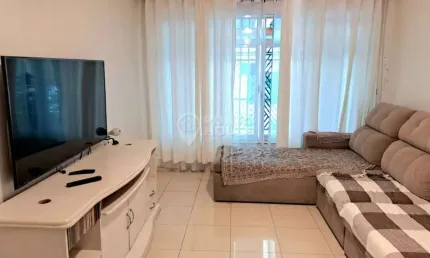 Sobrado á venda jardim aeroporto de 180m², 3 dormitórios e 2 vagas de garagem