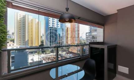 Studio mobiliado de 27m², com varanda para locação no Bairro Vila Clementino